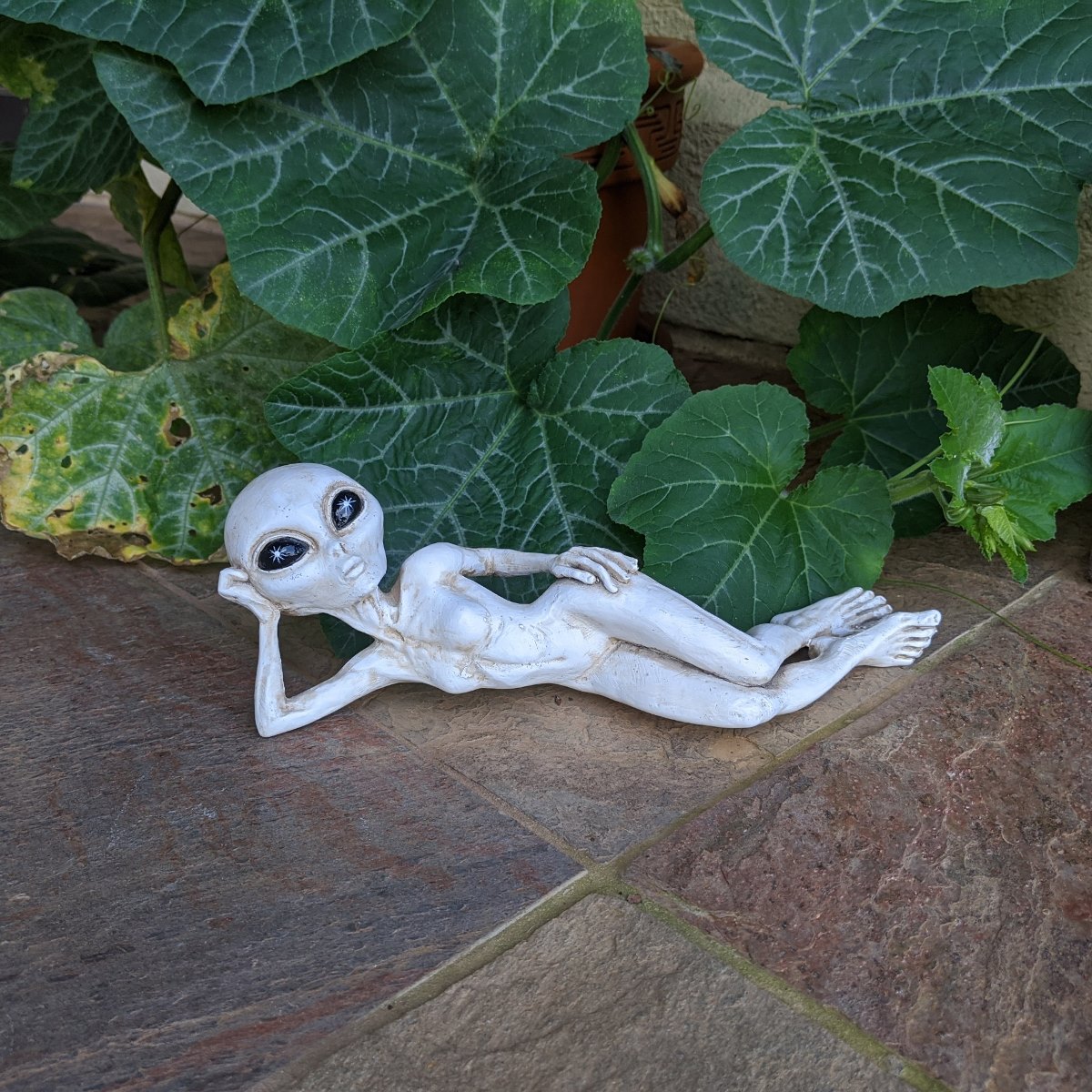 Sexy Alien 10 Laying Extraterrestrial Statue Star Antique White